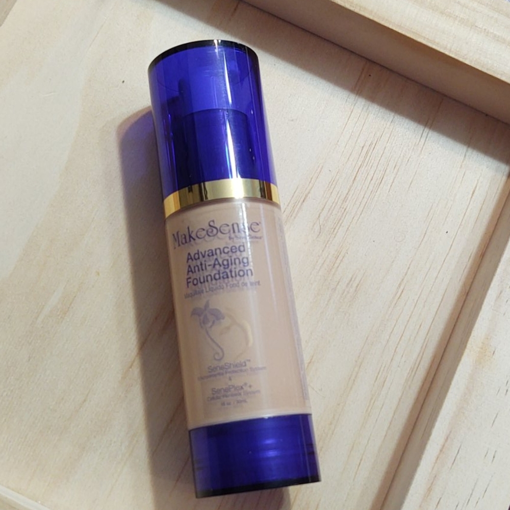 Advanced Anti-Aging Foundation